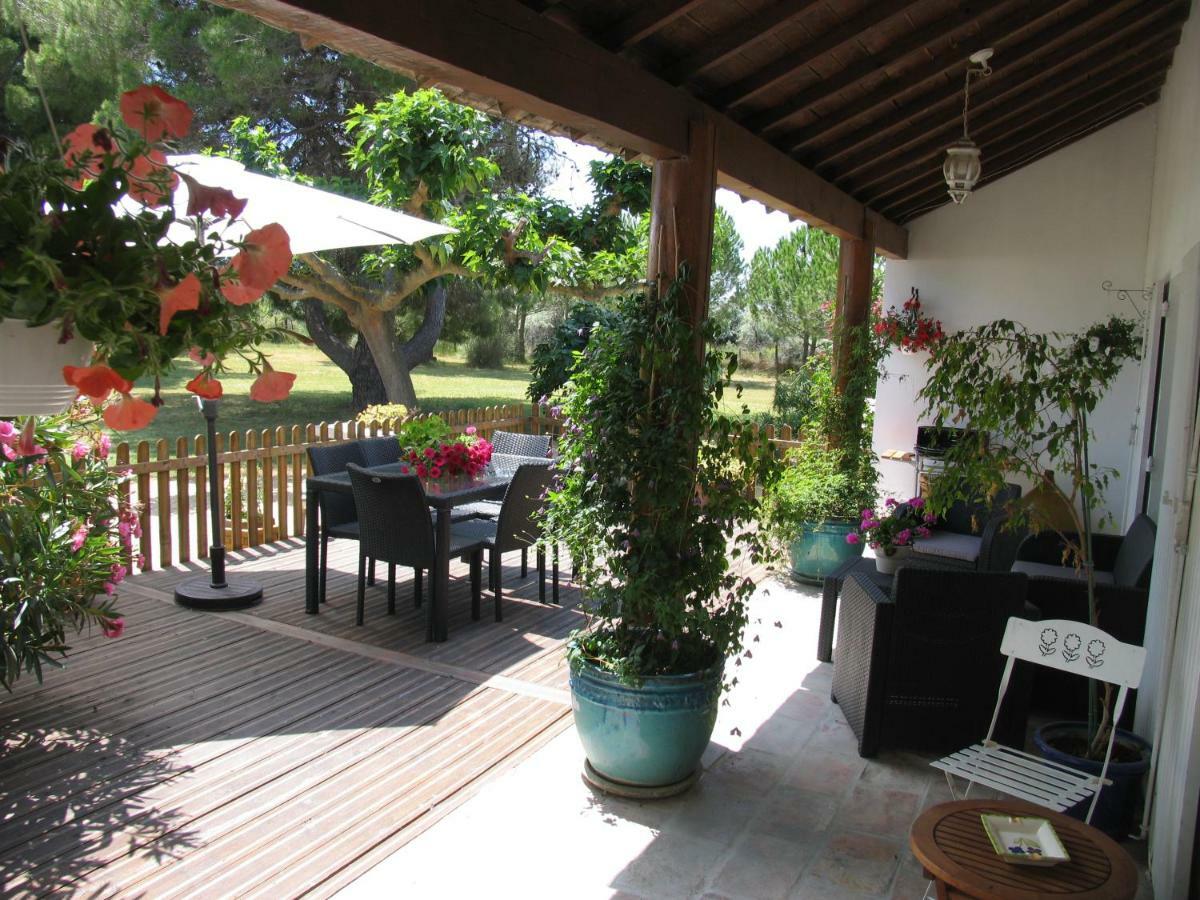 Mas De Charme Les Pellegrins Vila Saintes-Maries-de-la-Mer Exterior foto